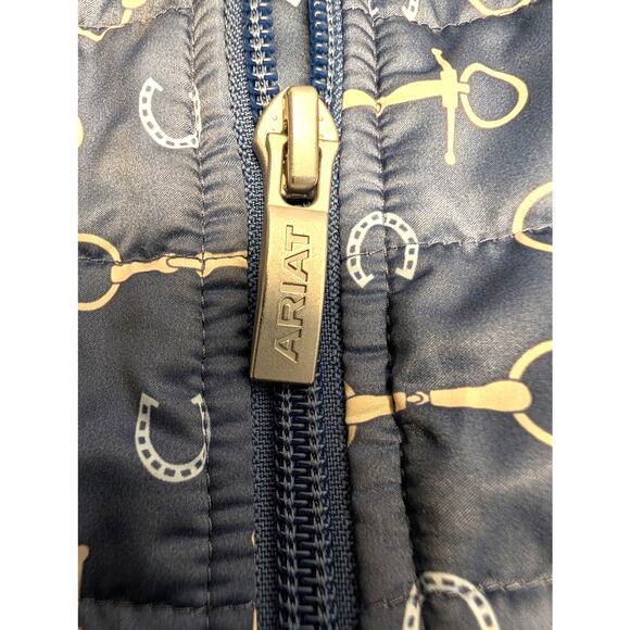 Ariat Tek Vest Ariatkek Quilted Riding Barn Vest Blue Snaffle Bit Pattern XS - Picture 9 of 12